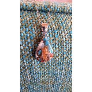 Southwest Sterling Silver Spiny Oyster Turquoise Pendant Necklace 18in.